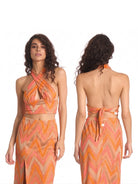 Resort siluet turuncu etek ve üst takım ön ve arka görünüm birlikte hafif Italian fabric kumaş ile şık beachwear ve resort stil
