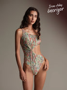 Saint-Tropez ışıltılı lurex mayo önden görünüm ince askılı parlak Italian fabric kumaş, lüks beachwear ve resort stil için modern tasarım