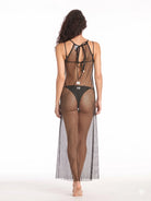 Transparan siyah uzun cover up elbise arkadan görünüm zarif kesim Made in Italy kumaş ile lüks beachwear ve resortwear stil
